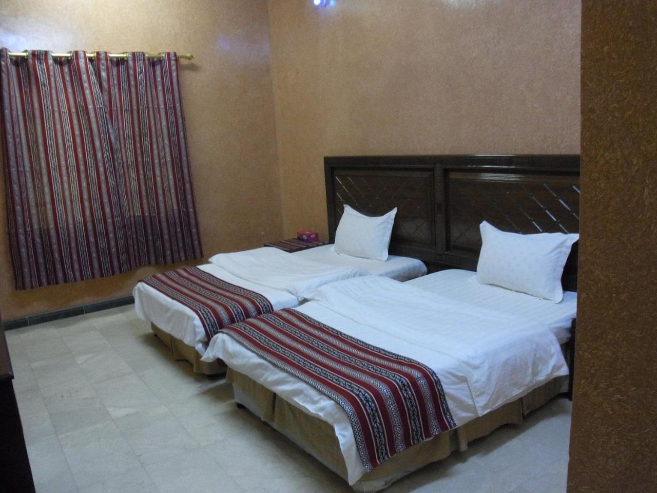 Al Ghazlan Hotel Sinaw Ruddah Экстерьер фото